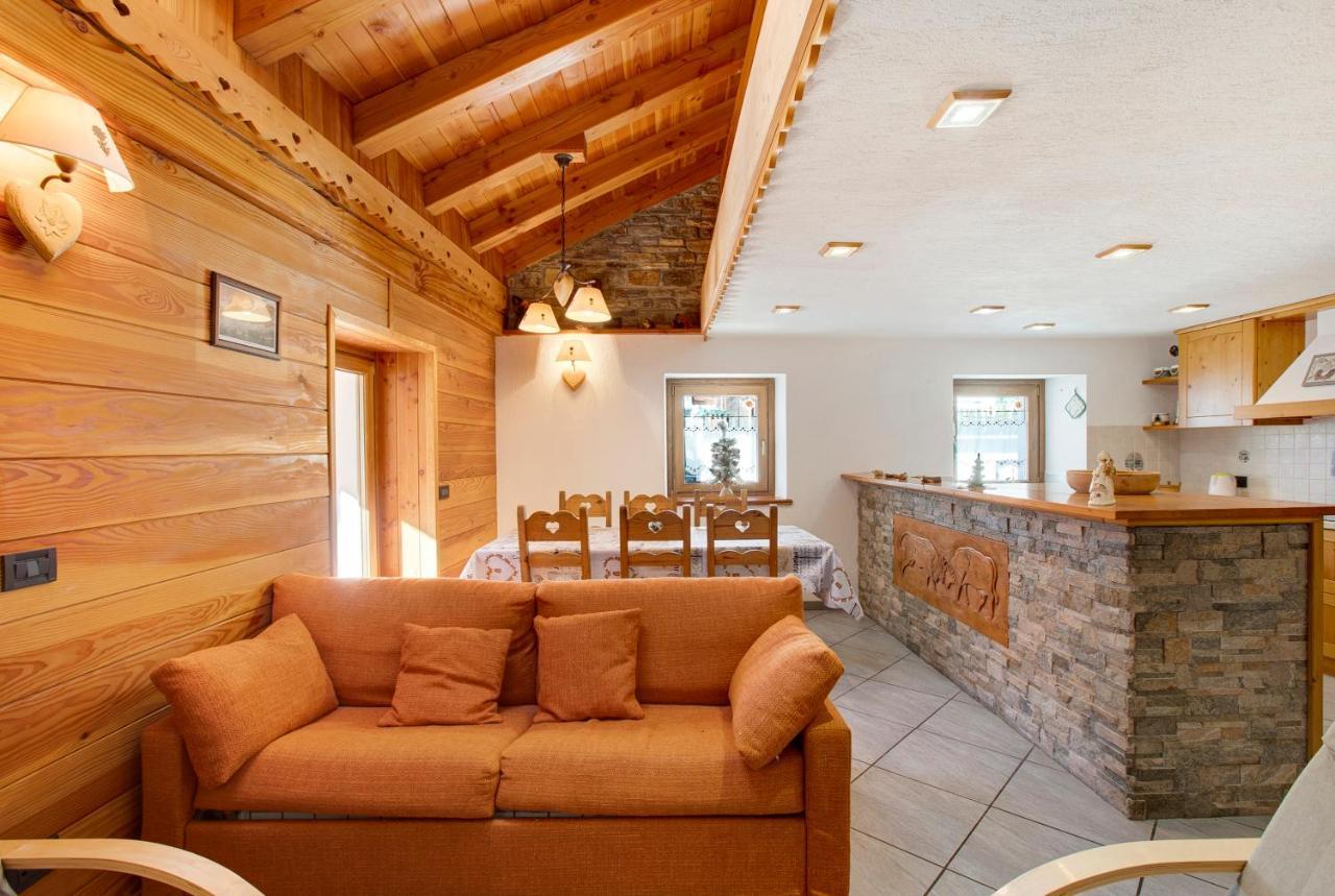 Chalet Vista Monte Bianco La Salle Luaran gambar